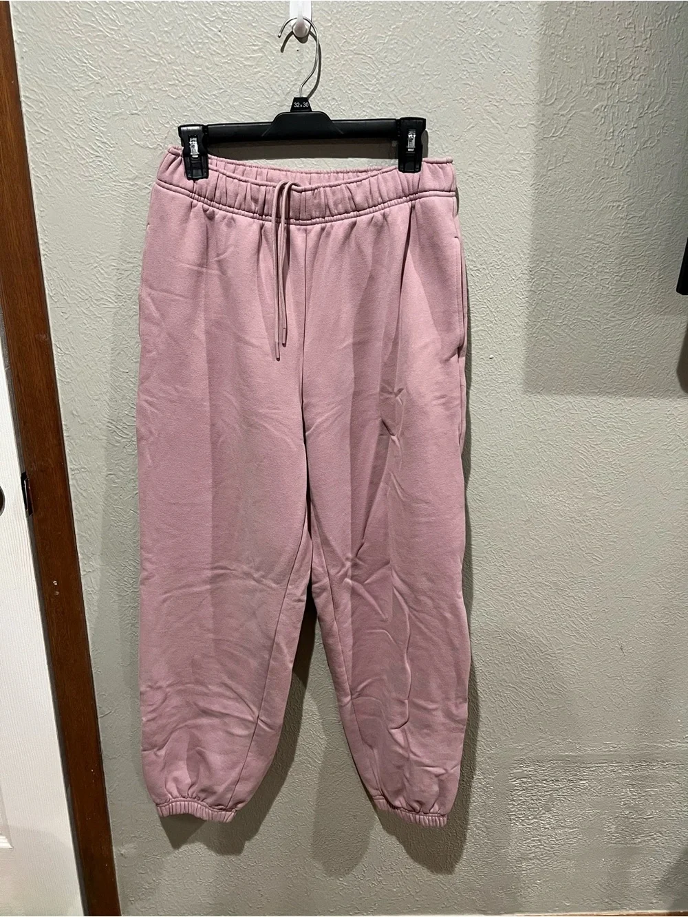 Athleta Light Dusty Rose Pull-On Joggers Sweatpants Size Small TALL EUC Soft